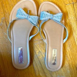INC bow sandals